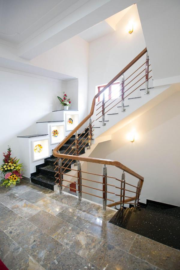 Lan Uyen Homestay - Хой Ан Екстериор снимка